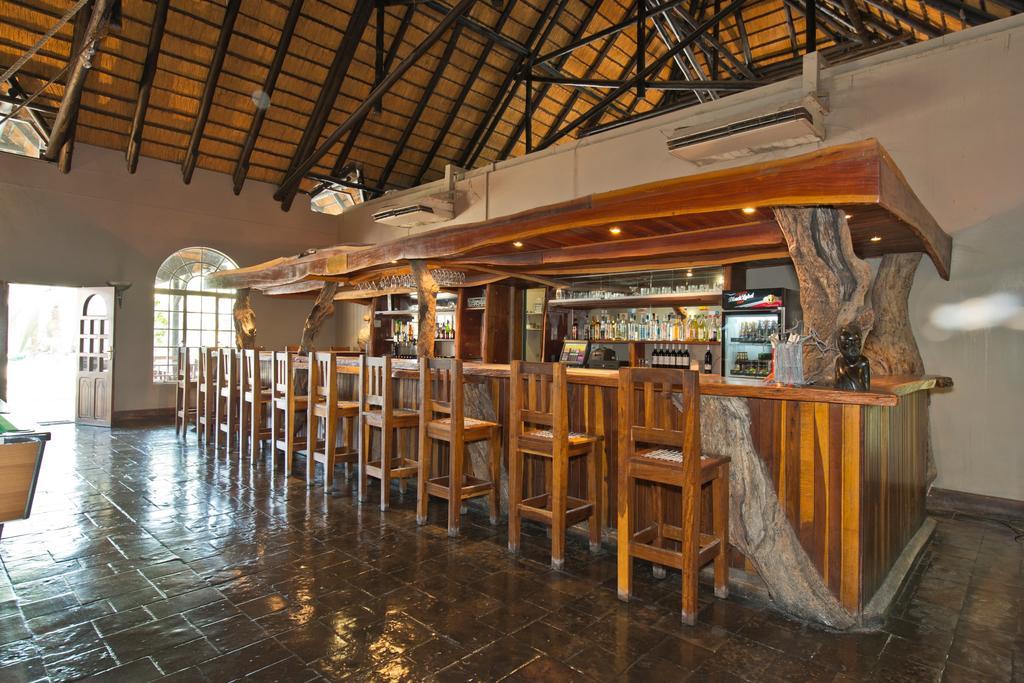 ホテルOshakati Country エクステリア 写真