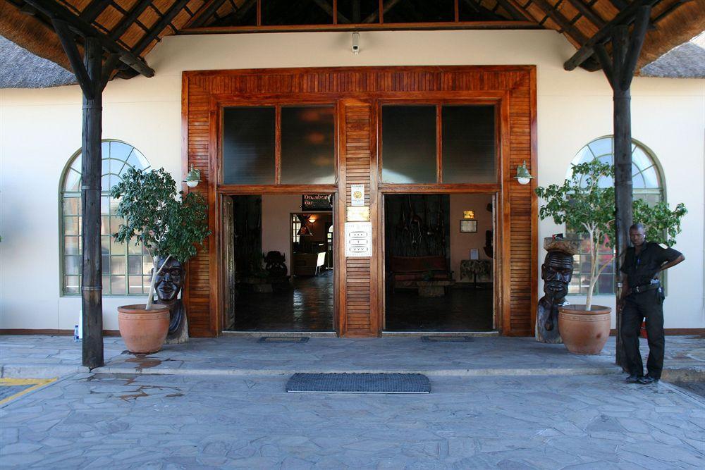 ホテルOshakati Country エクステリア 写真